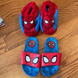 ❤️💙Spider-Man slides and slippers for little kids size 9/10 💙❤️